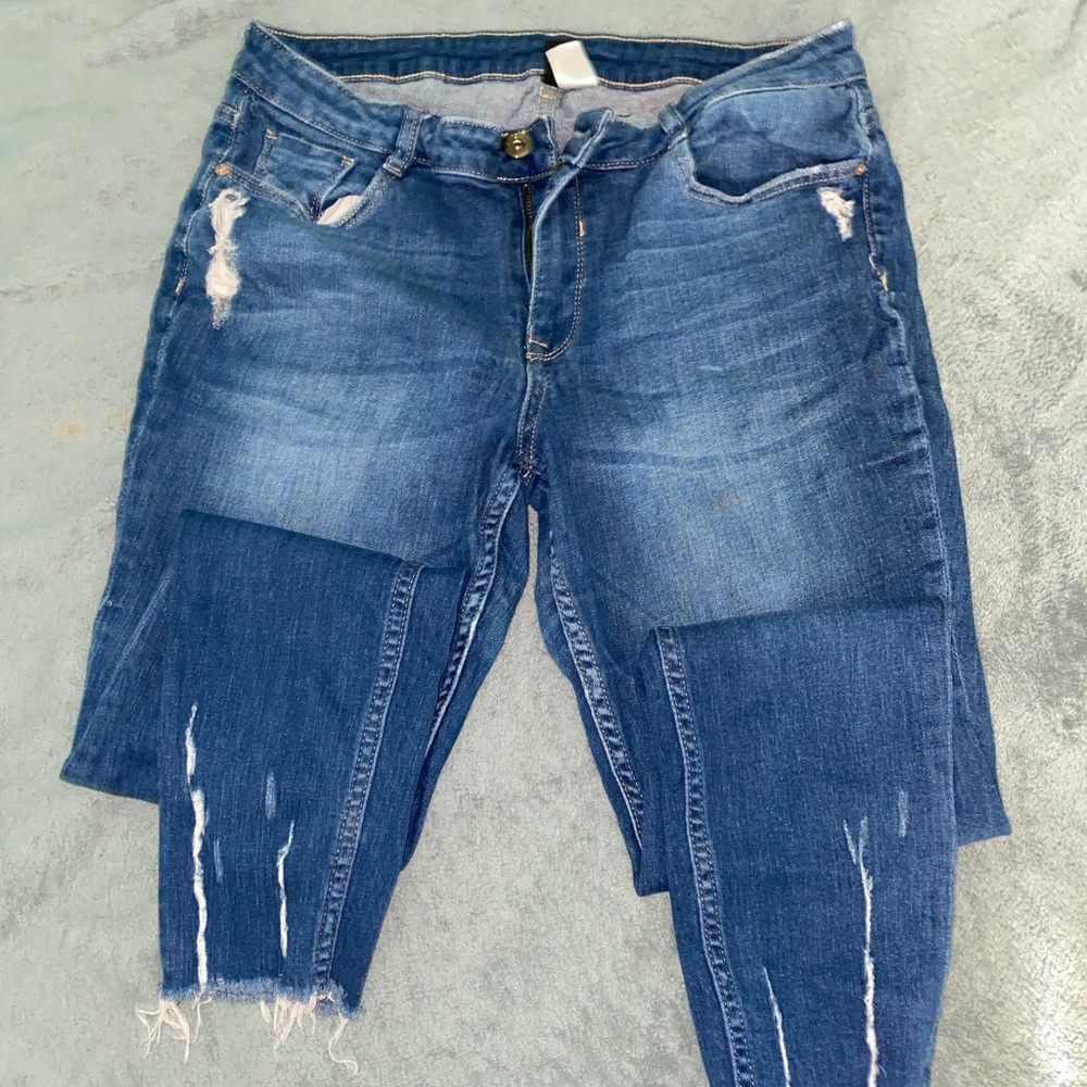 DIVIDED JEANS H&M